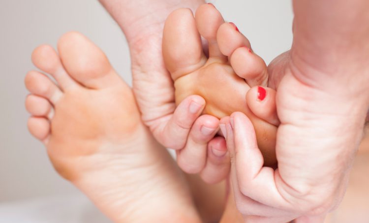 Voetmassage dempt pijn en angst na operatie